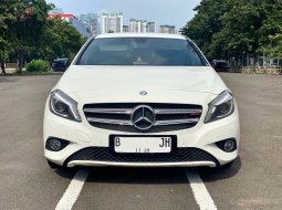 2013 Mercedes-Benz A-Class A 200 Putih - Jual mobil bekas di DKI Jakarta