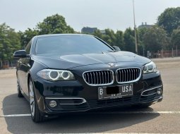 2016 BMW 5 Series 520i Hitam - Jual mobil bekas di DKI Jakarta