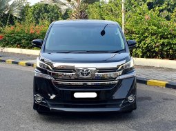 2017 Toyota Vellfire 2.5 G A/T Hitam - Jual mobil bekas di DKI Jakarta