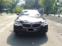 2020 BMW 5 Series 530i Hitam - Jual mobil bekas di DKI Jakarta