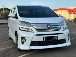 2014 Toyota Vellfire Z Putih - Jual mobil bekas di DKI Jakarta