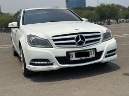 2018 Mercedes-Benz C-Class C 200 K Putih - Jual mobil bekas di DKI Jakarta