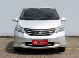 2010 Honda Freed PSD Abu-abu - Jual mobil bekas di Banten