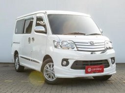 2021 Daihatsu Luxio 1.5 X M/T Putih - Jual mobil bekas di Jawa Barat