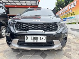 2022 Kia Sonet Premiere Hitam - Jual mobil bekas di Jawa Barat