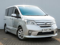 2013 Nissan Serena Highway Star Silver - Jual mobil bekas di Jawa Barat