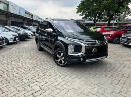 2021 Mitsubishi Xpander Cross AT Hitam - Jual mobil bekas di Banten