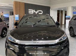 2024 BYD Atto 3 Hitam - Jual mobil bekas di DKI Jakarta