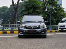 2023 Honda Brio E CVT Abu-abu - Jual mobil bekas di DKI Jakarta