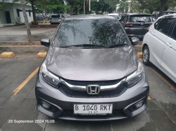 2022 Honda Brio Satya E CVT Abu-abu - Jual mobil bekas di Banten