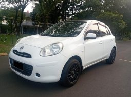 2013 Nissan March 1.2L AT Putih - Jual mobil bekas di Banten