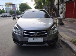 2017 Suzuki SX4 S-Cross AT Abu-abu - Jual mobil bekas di Jawa Timur