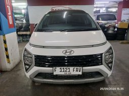 2022 Hyundai STARGAZER prime Putih - Jual mobil bekas di Banten