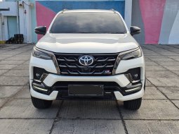 2022 Toyota Fortuner Putih - Jual mobil bekas di DKI Jakarta