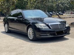 2011 Mercedes-Benz S-Class S 300 L Hitam - Jual mobil bekas di DKI Jakarta