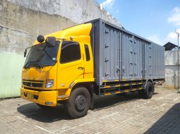 2022 Mitsubishi Fuso Trucks Orange - Jual mobil bekas di DKI Jakarta