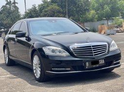 2011 Mercedes-Benz S-Class 300 Hitam - Jual mobil bekas di DKI Jakarta