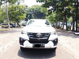 2019 Toyota Fortuner VRZ Putih - Jual mobil bekas di DKI Jakarta