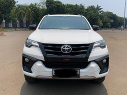 2019 Toyota Fortuner VRZ Putih - Jual mobil bekas di DKI Jakarta