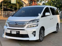 2015 Toyota Vellfire Z Putih - Jual mobil bekas di DKI Jakarta