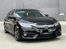 2017 Honda Civic ES Hitam - Jual mobil bekas di DKI Jakarta