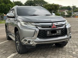 2016 Mitsubishi Pajero Sport Dakar Hitam - Jual mobil bekas di DKI Jakarta