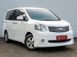 2013 Toyota NAV1 V Putih - Jual mobil bekas di DKI Jakarta