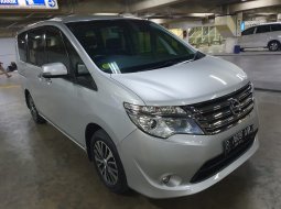 2016 Nissan Serena 2.0 NA Silver - Jual mobil bekas di DKI Jakarta