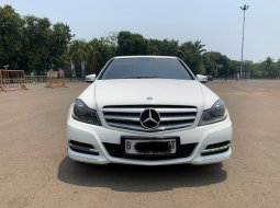 2014 Mercedes-Benz C-Class C200 Putih - Jual mobil bekas di DKI Jakarta