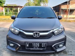 2019 Honda Brio Satya E CVT Abu-abu - Jual mobil bekas di Jawa Timur