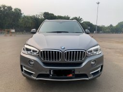 2016 BMW X5 xDrive35i Executive Abu-abu - Jual mobil bekas di DKI Jakarta