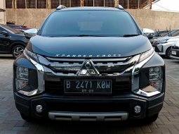 2020 Mitsubishi Xpander Cross Premium Package AT Abu-abu - Jual mobil bekas di Jawa Barat