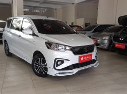 2022 Suzuki Ertiga Hybrid ZDi Putih - Jual mobil bekas di Jawa Barat