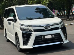 2019 Toyota Voxy 2.0 A/T Putih - Jual mobil bekas di DKI Jakarta