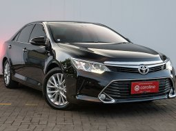 2018 Toyota Camry 2.5 V Hitam - Jual mobil bekas di DKI Jakarta