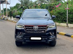 2020 Toyota Fortuner 2.4 TRD AT Hitam - Jual mobil bekas di DKI Jakarta