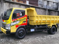 2022 Mitsubishi Canter FE 74HD N Kuning - Jual mobil bekas di DKI Jakarta