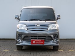 2023 Daihatsu Luxio D Abu-abu - Jual mobil bekas di Banten