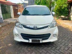 2013 Toyota Avanza Veloz Putih - Jual mobil bekas di Jawa Timur