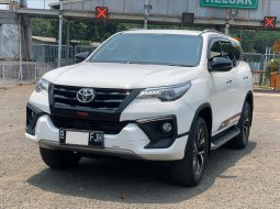 2019 Toyota Fortuner 2.4 TRD AT Putih - Jual mobil bekas di DKI Jakarta