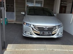 2012 Honda Odyssey Prestige 2.4 Silver - Jual mobil bekas di DI Yogyakarta