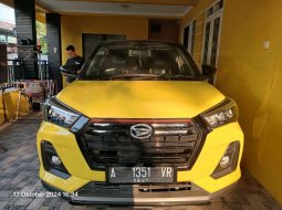 2022 Daihatsu Rocky 1.2 X CVT Kuning - Jual mobil bekas di Banten