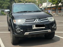 2013 Mitsubishi Pajero Sport 2.5L Dakar Hitam - Jual mobil bekas di DKI Jakarta