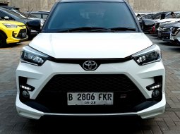 2023 Toyota Raize 1.0T GR Sport CVT (Two Tone) Putih - Jual mobil bekas di Jawa Barat