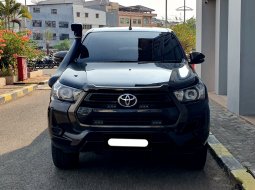 2022 Toyota Hilux D Cab Hitam - Jual mobil bekas di DKI Jakarta