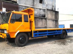 2020 Mitsubishi Fuso Trucks Orange - Jual mobil bekas di DKI Jakarta