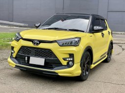 2022 Toyota Raize 1.0T GR Sport CVT (Two Tone) Kuning - Jual mobil bekas di DKI Jakarta