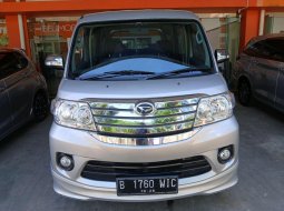 2021 Daihatsu Luxio 1.5 X M/T Silver - Jual mobil bekas di Banten