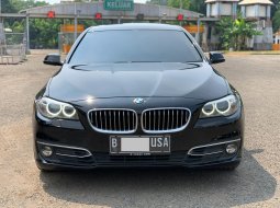 2016 BMW 5 Series 520i Hitam - Jual mobil bekas di DKI Jakarta