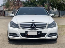 2013 Mercedes-Benz C-Class C 300 AMG Line Putih - Jual mobil bekas di DKI Jakarta